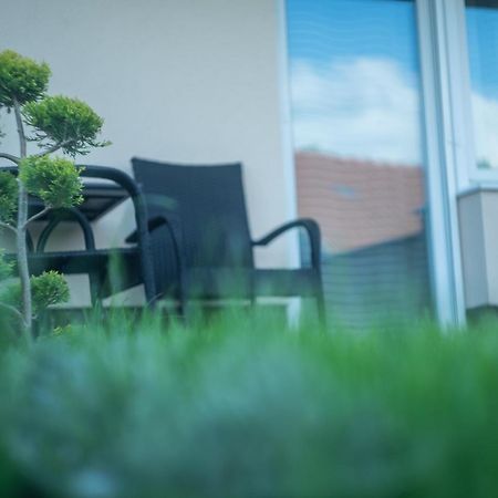 Pisztacia Apartman Apartment Eger Exterior photo