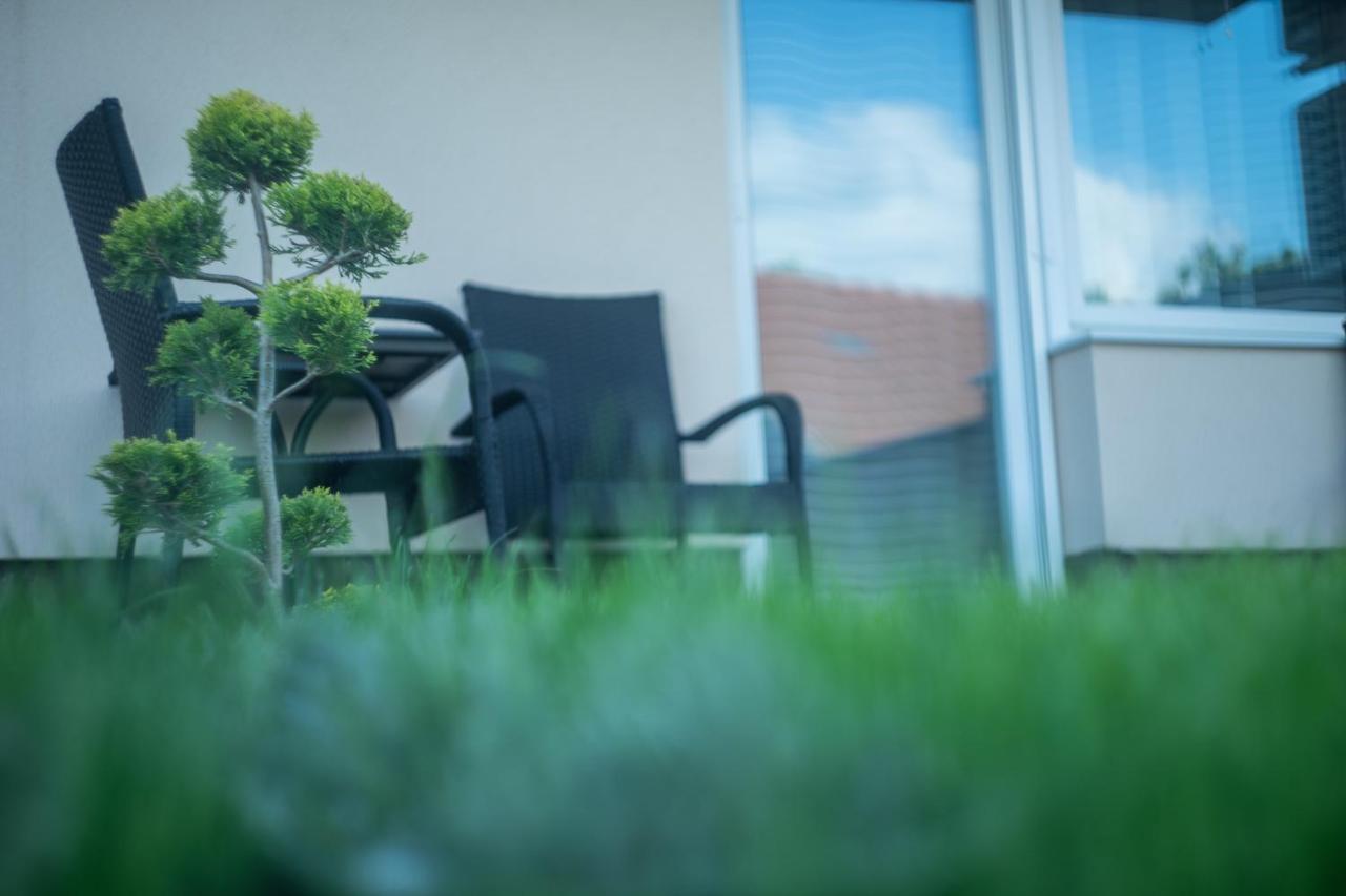 Pisztacia Apartman Apartment Eger Exterior photo